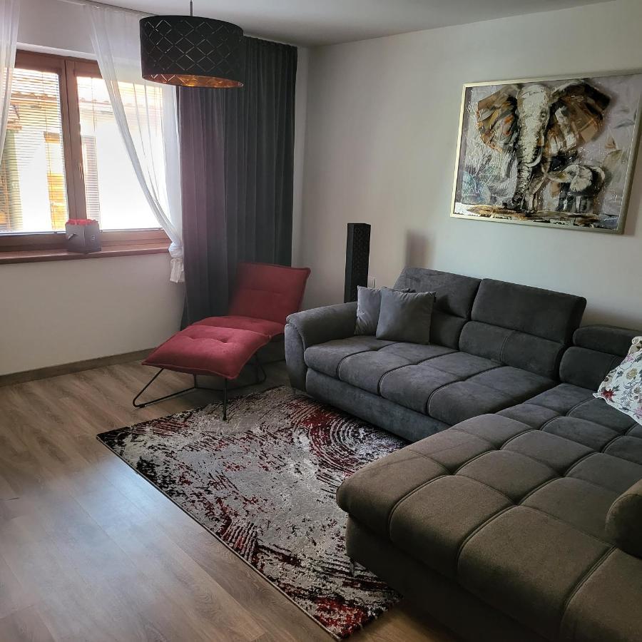 Oli Apartments Senec Εξωτερικό φωτογραφία