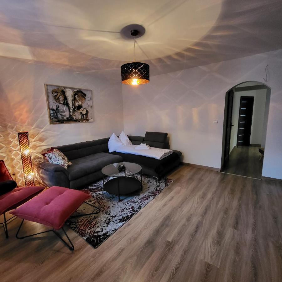 Oli Apartments Senec Εξωτερικό φωτογραφία